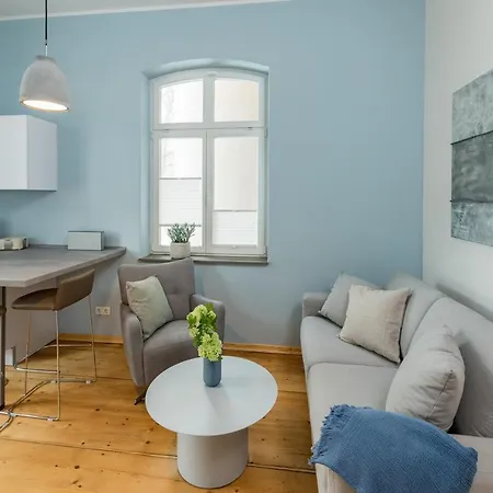 Von Boyneburgk Apartment *